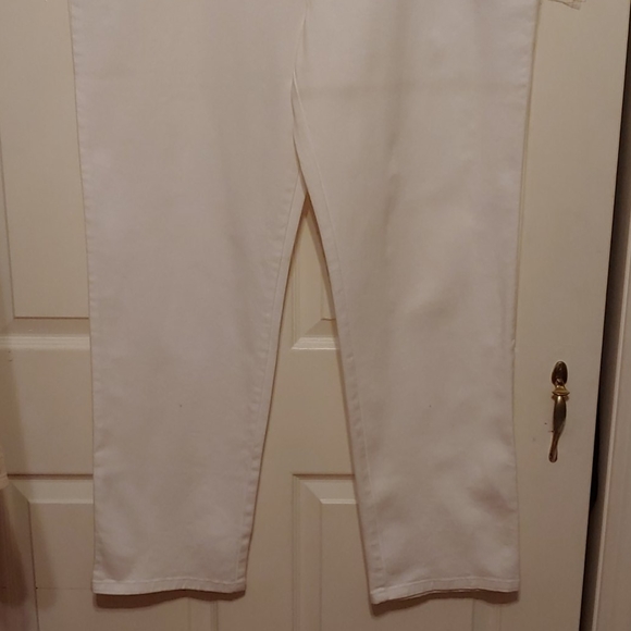 👖 Gloria Vanderbilt Jeans - Picture 2 of 13